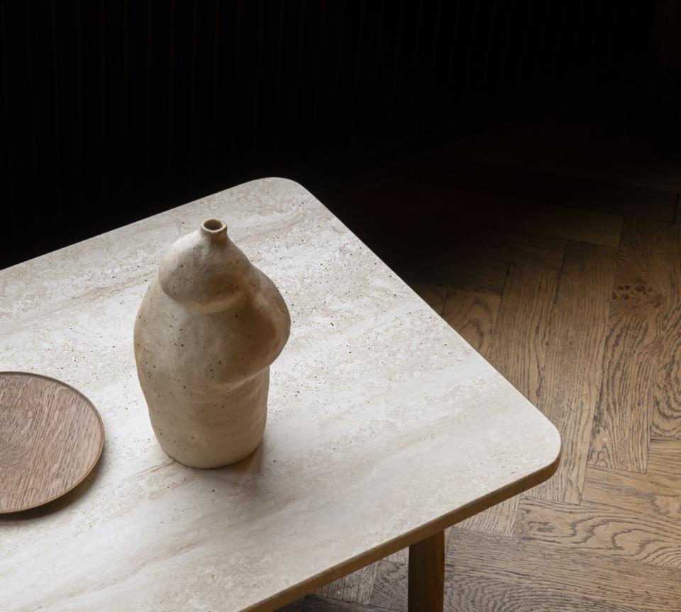 Domus bord ek travertin romano